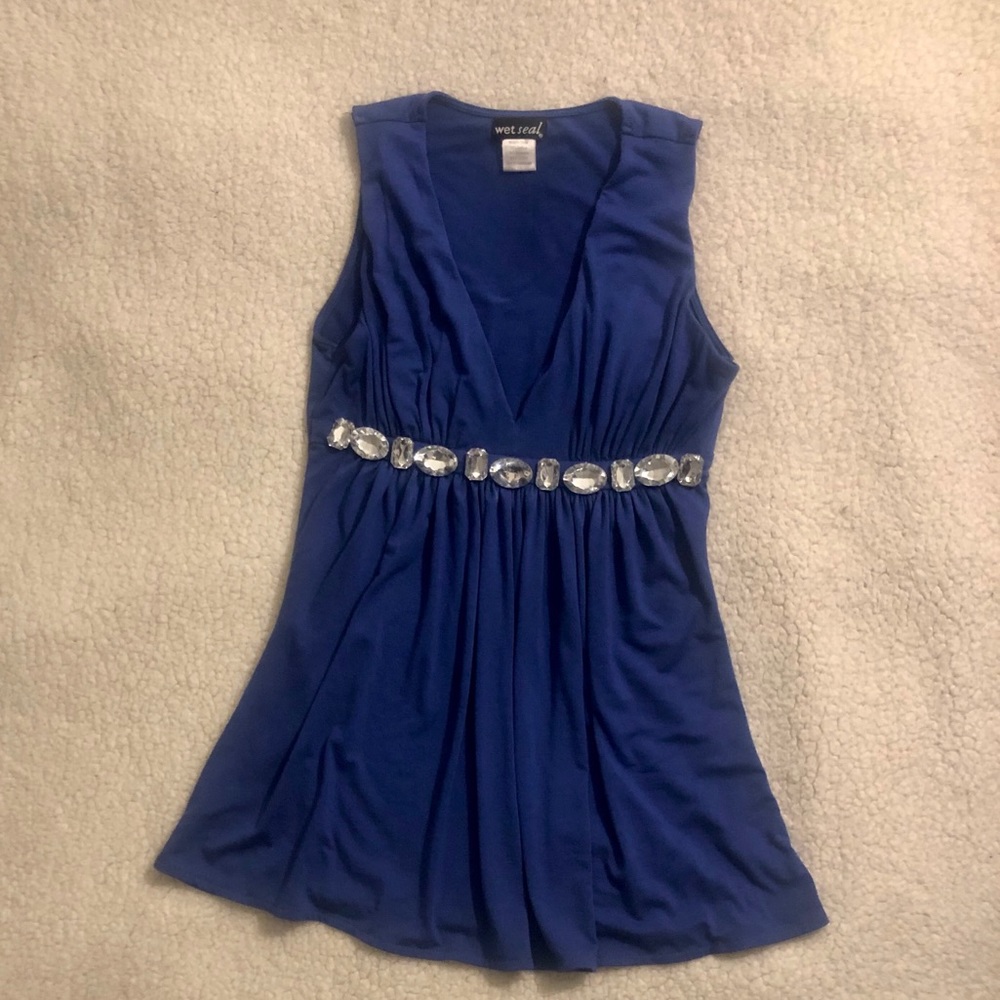 ⭐️4/$20⭐️ Wet Seal Sleeveless Top with Bling!